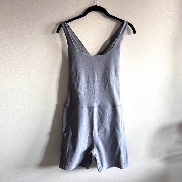 NWT Beyond Yoga Spacedye Pocket Biker Jumpsuit L Gray Sculpting One-Piece Romper - Picture 4 of 10